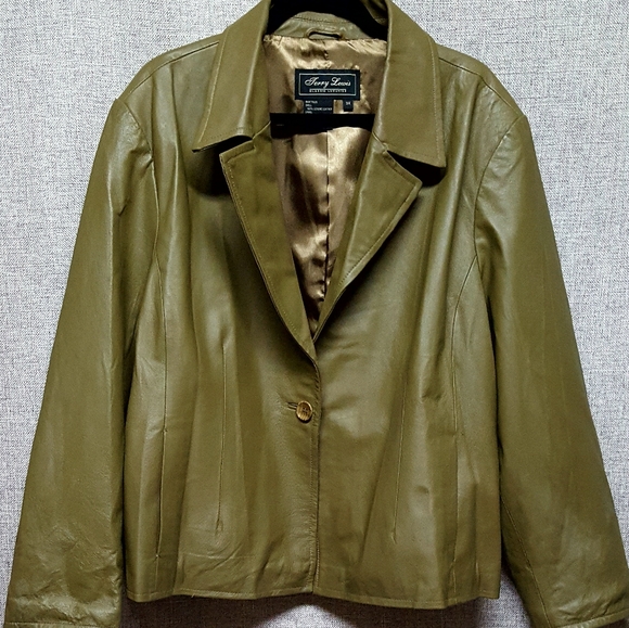 Terry Lewis Classic Luxuries Jackets & Blazers - Terry Lewis Luxuries Olive Green Leather Coat 3X